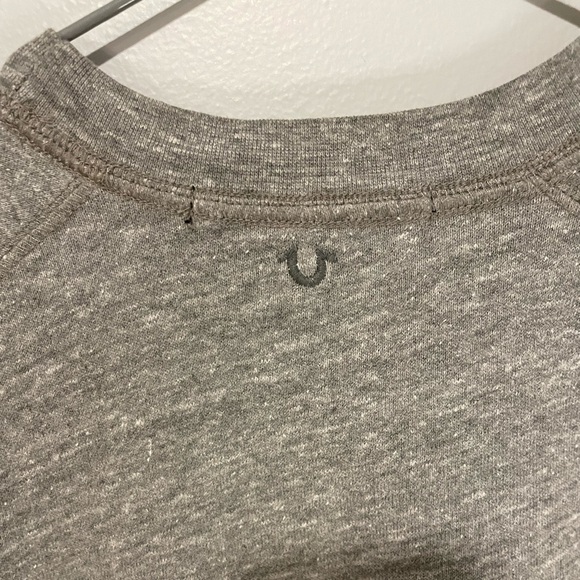 True Religion x Joan Smalls Half Sleeve Grey Sweater Pullover Size Medium - Picture 5 of 5